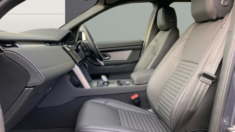 Land Rover Discovery Sport 2.0 D200 Dynamic SE 5dr Auto [5 Seat] Diesel Station Wagon